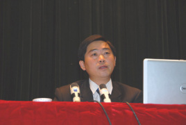 柯平
