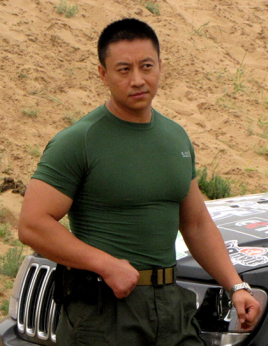 李旭